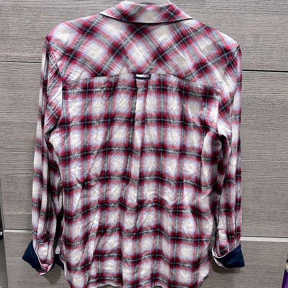 Kut from the Cloth Plaid Metal Snap Button Down Western Shirt. Size: M - Picture 2 of 5